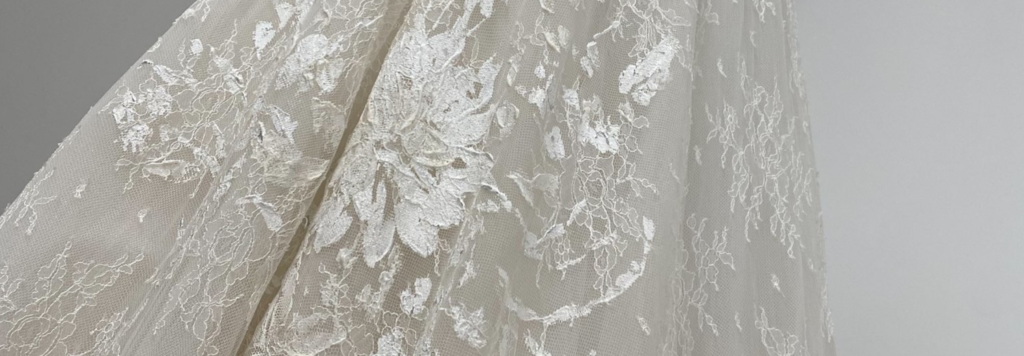Bridal couture; the art of hand-painting